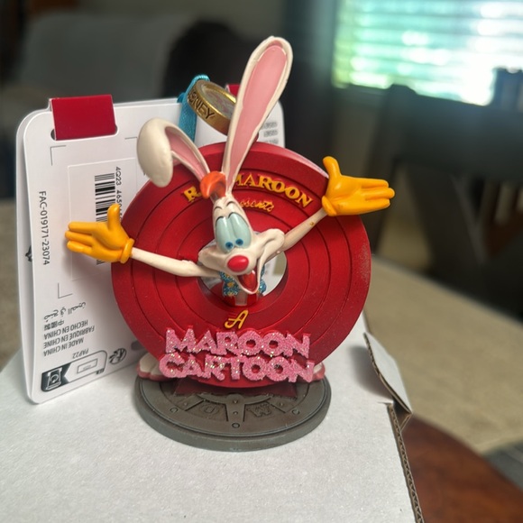 Disney Who Framed Roger Rabbit Legacy Sketchbook Ornament – 35th Anniversary - Picture 5 of 6